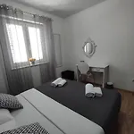 Zunabovic Lägenhet *