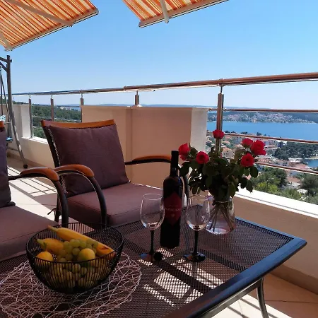 Zunabovic Apartment